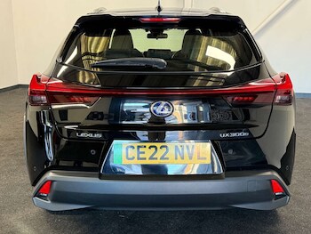 Used Lexus UX 2022 for sale - 76982670: Photo