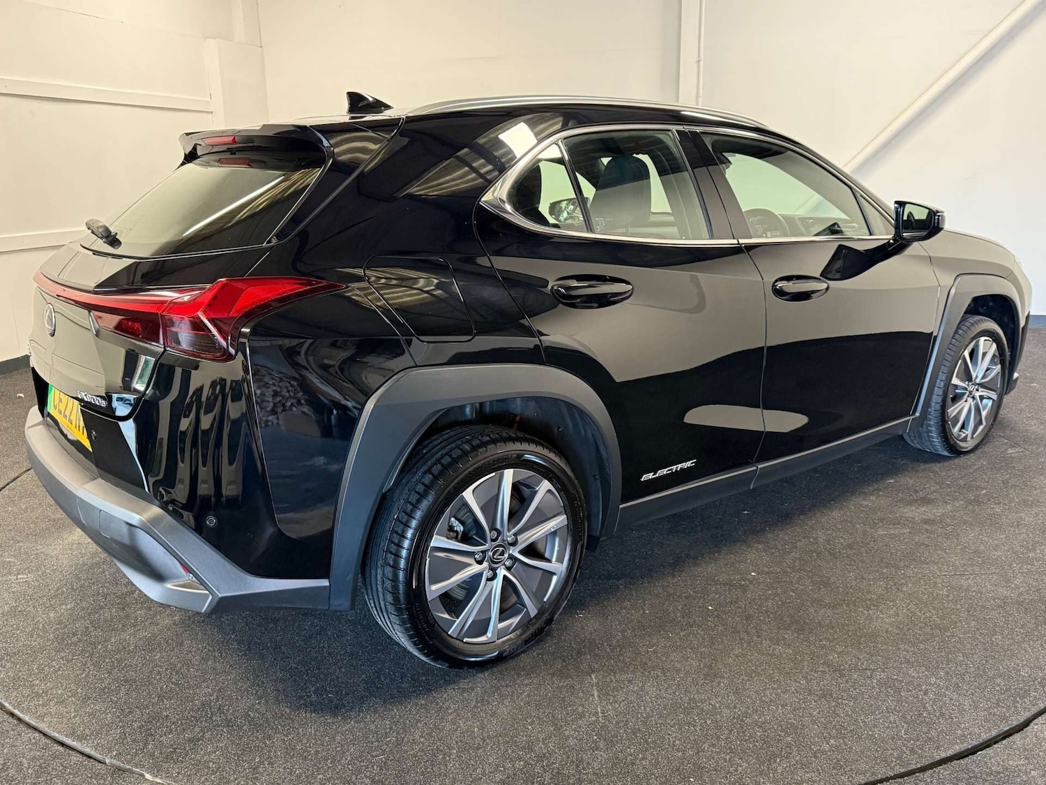 Used Lexus UX 2022 for sale - 76982670: Photo 5