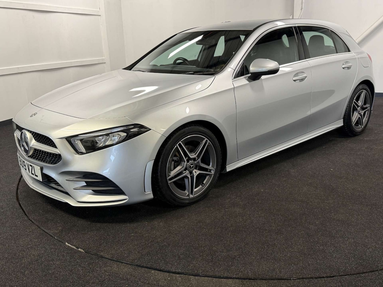 Used Mercedes-Benz A-Class 2019 for sale - 76893151: Photo 1