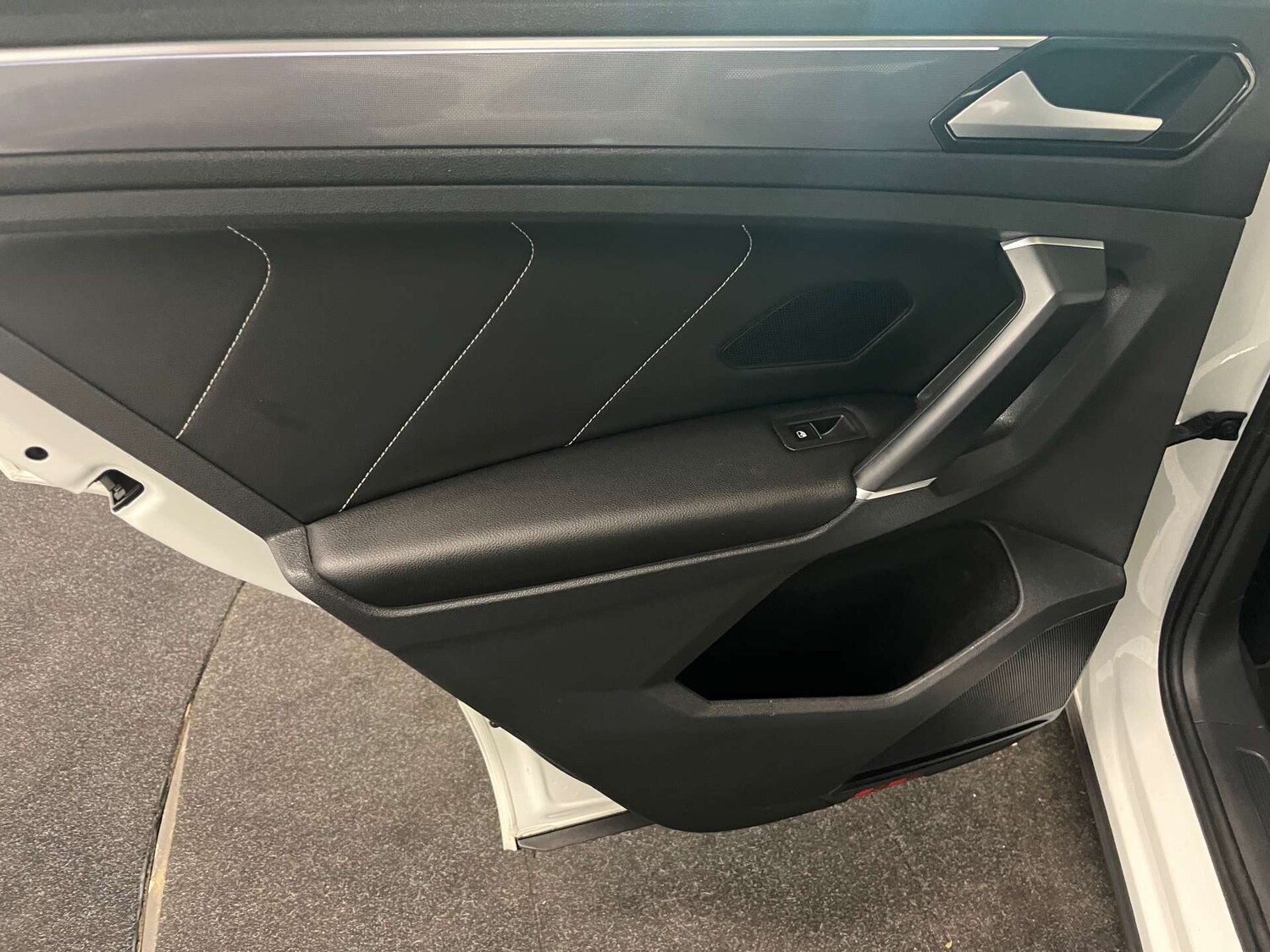 Used Volkswagen Tiguan 2017 for sale - 76264523: Photo 39