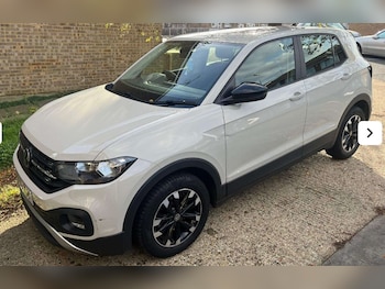 Used Volkswagen T-Cross 2021 for sale - 76421940: Photo