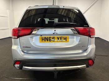 Used Mitsubishi Outlander 2016 for sale - 77731013: Photo