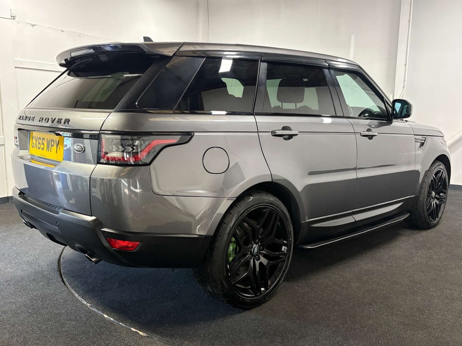 Used Land Rover Range Rover Sport 2015 for sale - 77888311: Photo 4