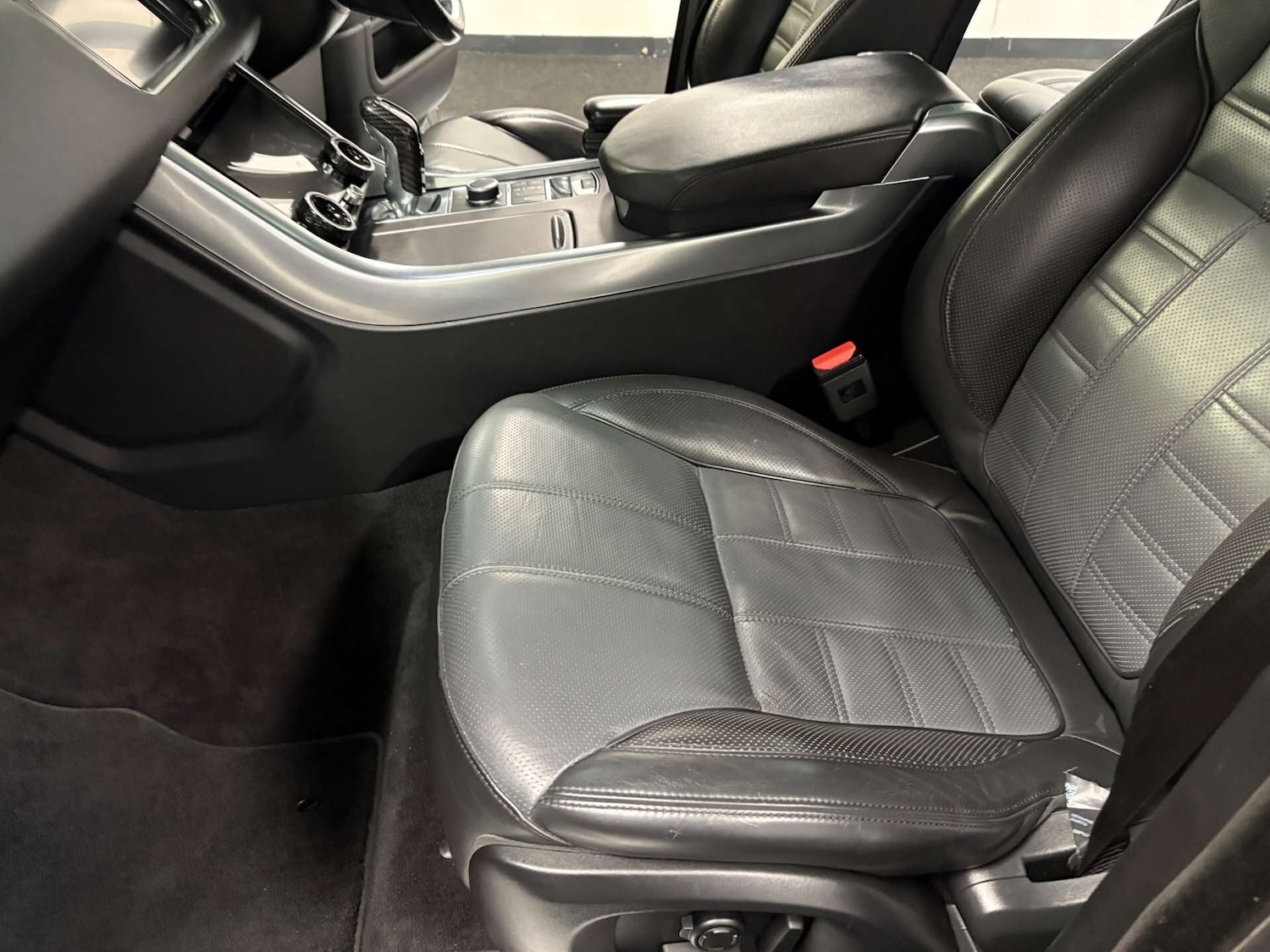 Used Land Rover Range Rover Sport 2015 for sale - 77888311: Photo 40