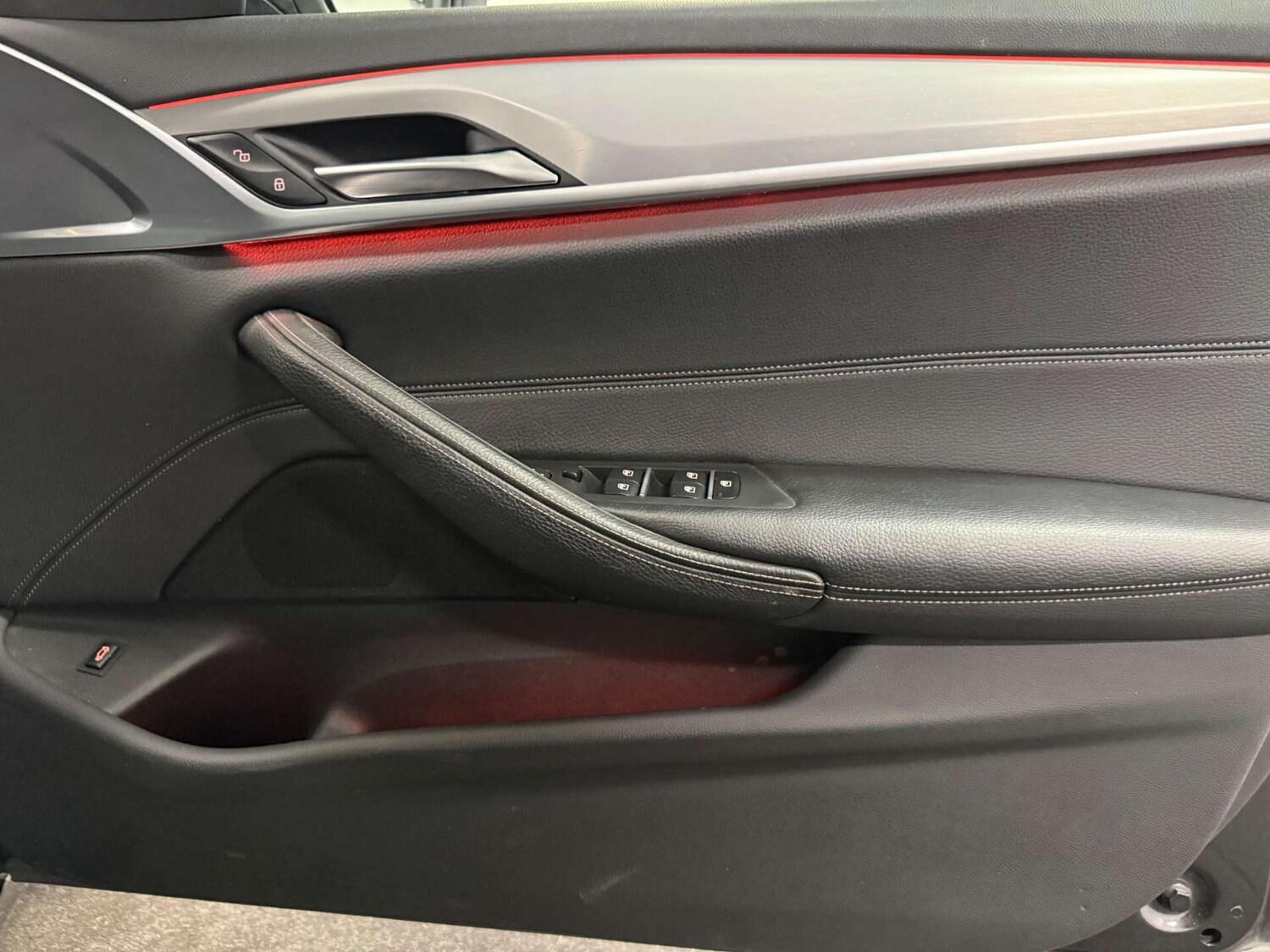 Used BMW 5 Series 2017 for sale - 76065783: Photo 15