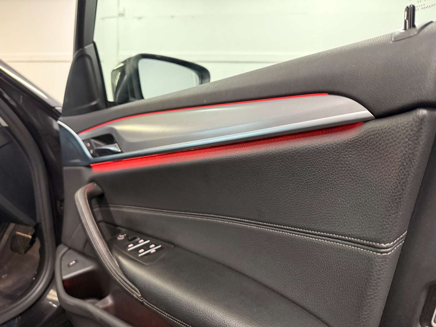 Used BMW 5 Series 2017 for sale - 76065783: Photo 16