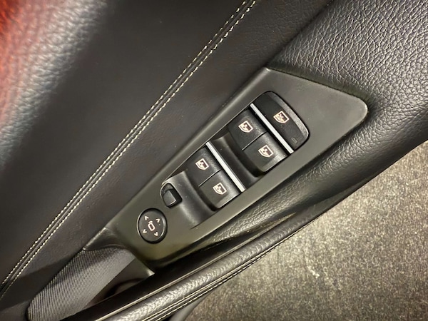 Used BMW 5 Series 2017 for sale - 76065783: Photo 17