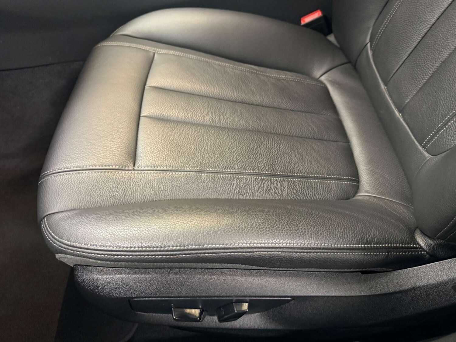 Used BMW 5 Series 2017 for sale - 76065783: Photo 48