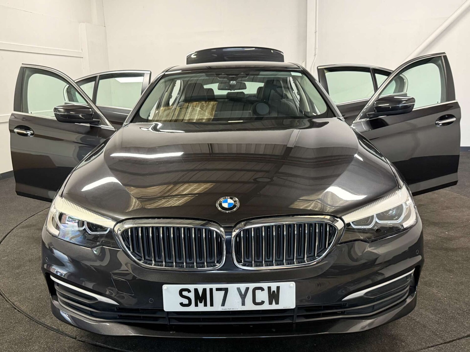 Used BMW 5 Series 2017 for sale - 76065783: Photo 8