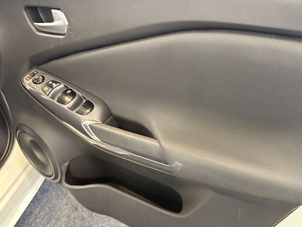 Used Nissan Juke 2021 for sale - 76185957: Photo 11