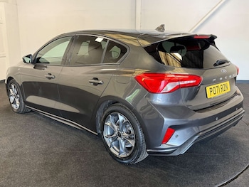 Used Ford Focus 2021 for sale - 78410428: Photo