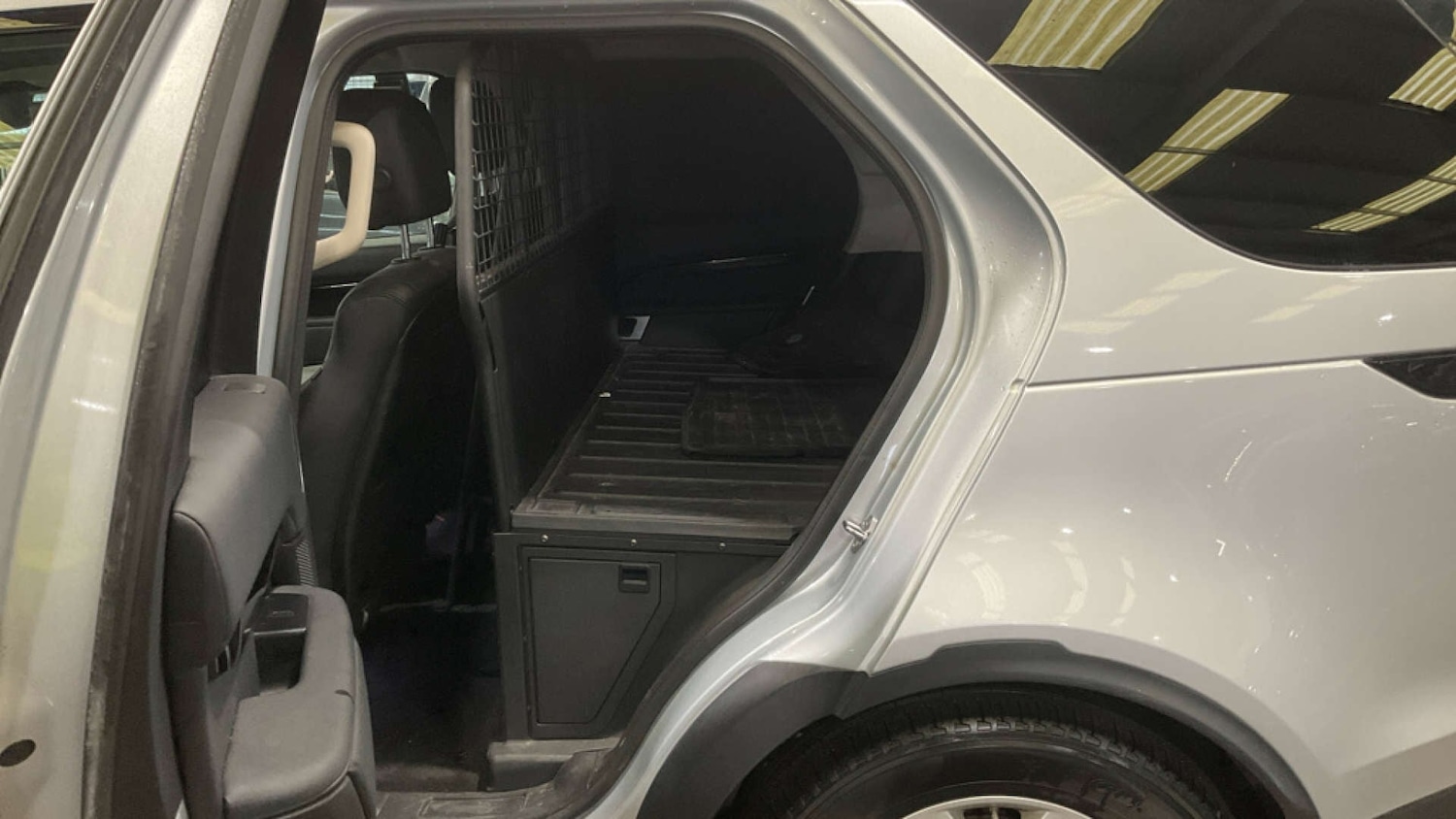 Used Land Rover Discovery 2020 for sale - 77902681: Photo 10