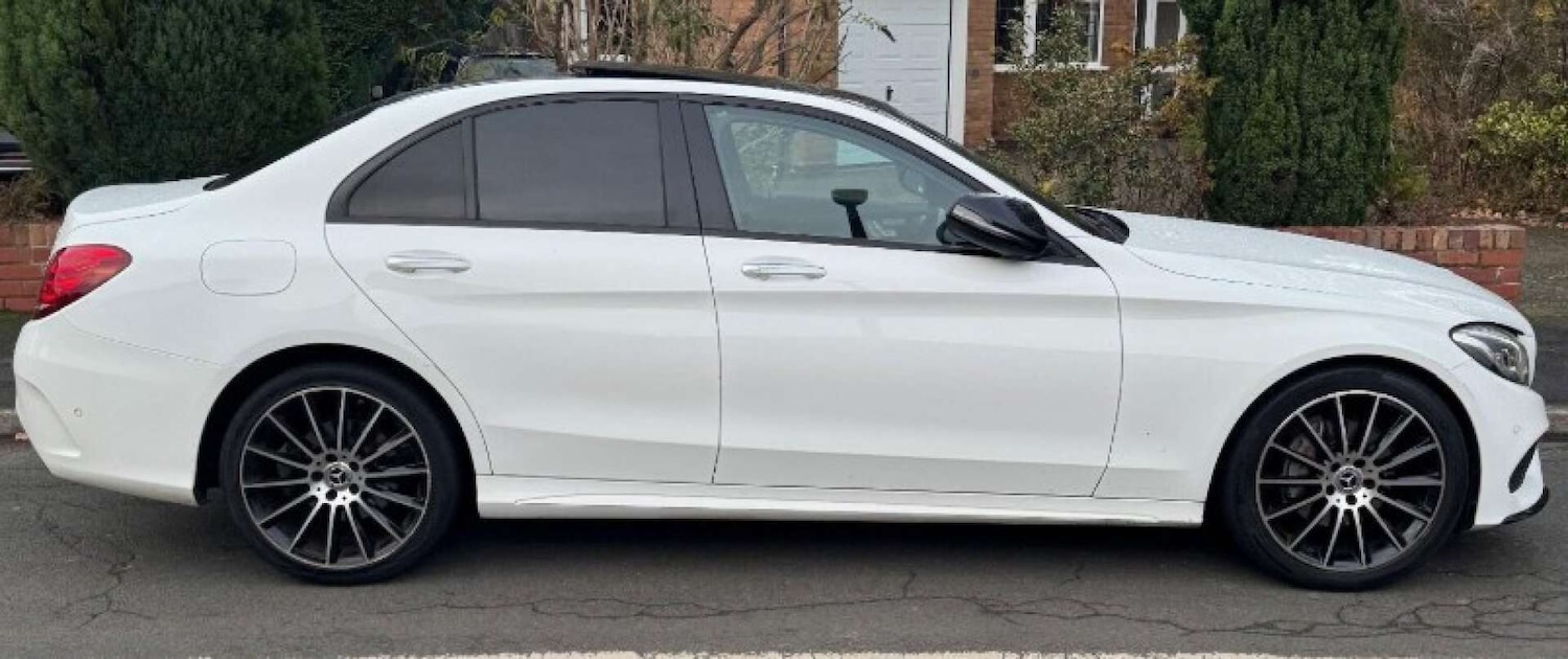 Used Mercedes-Benz C Class 2018 for sale - 76670345: Photo 2