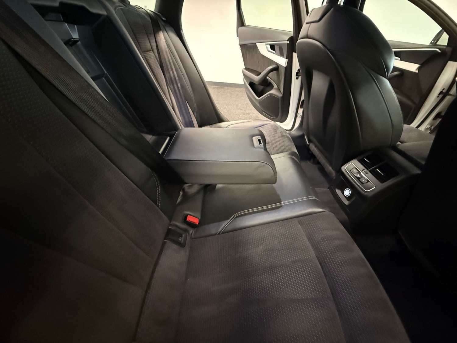 Used Audi A4 2019 for sale - 78070111: Photo 50