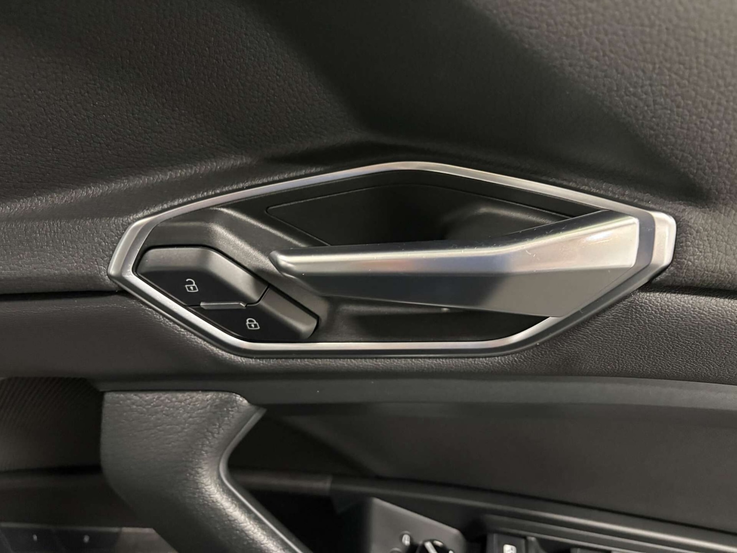 Used Audi e-tron 2021 for sale - 77997132: Photo 15