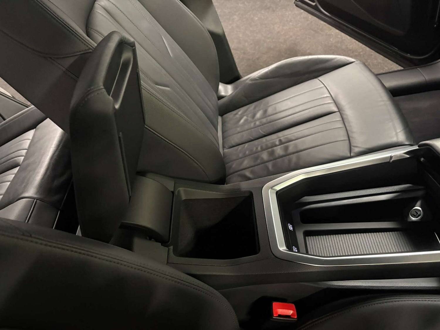 Used Audi e-tron 2021 for sale - 77997132: Photo 35