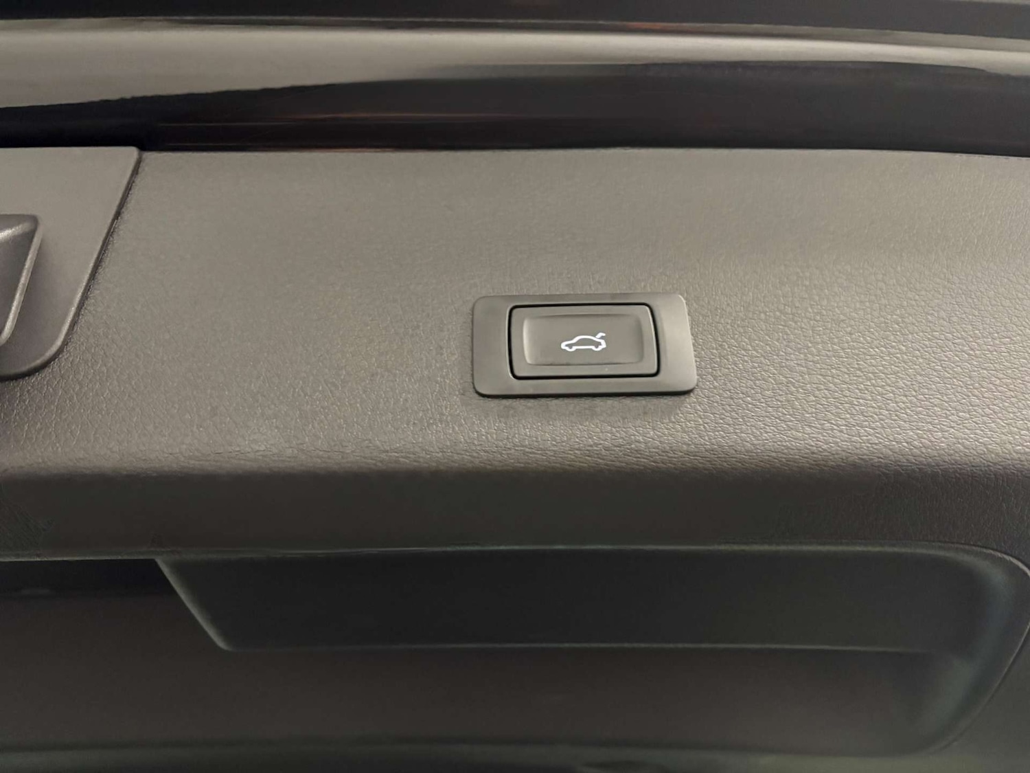 Used Audi e-tron 2021 for sale - 77997132: Photo 45