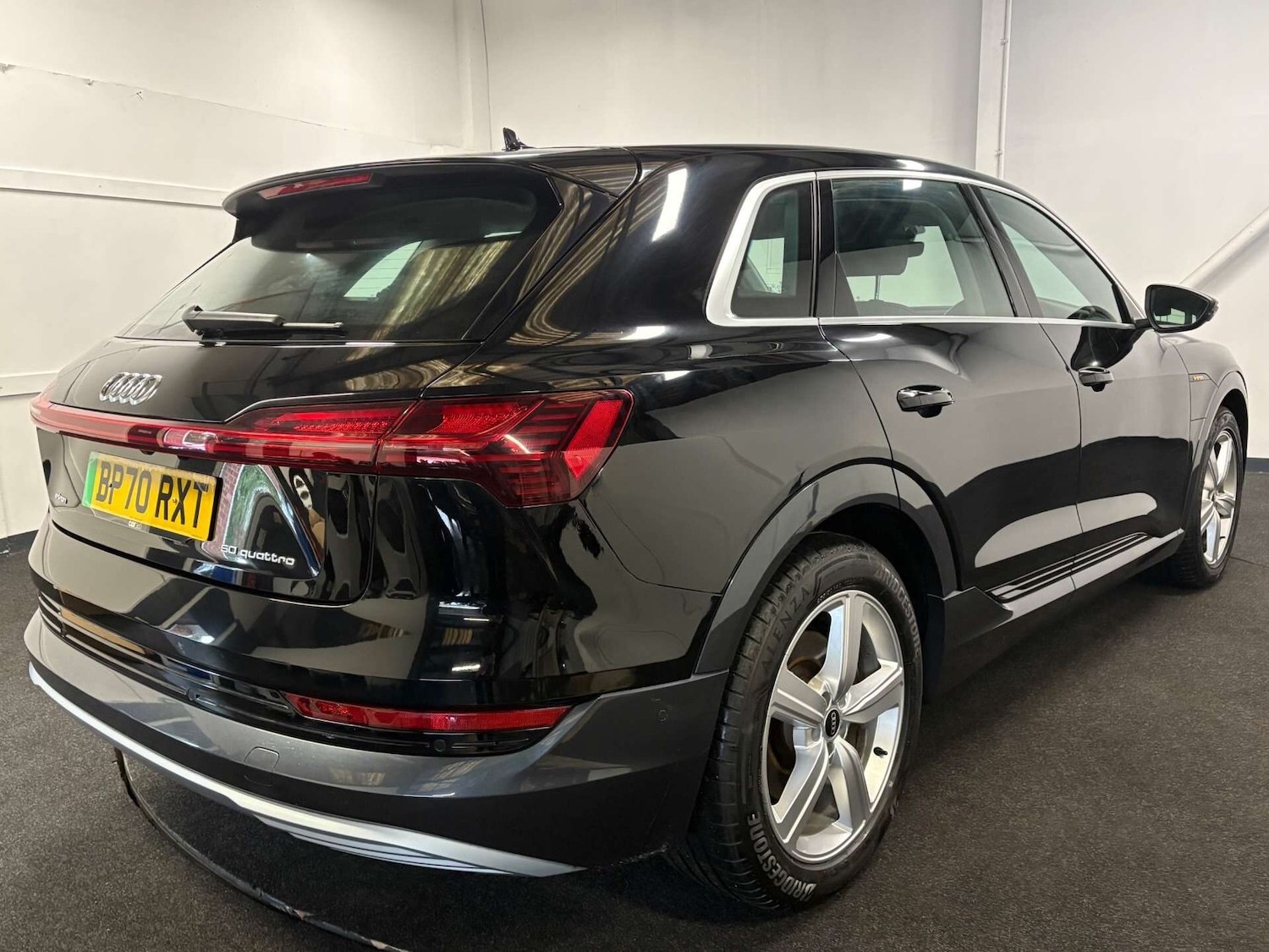 Used Audi e-tron 2021 for sale - 77997132: Photo 6