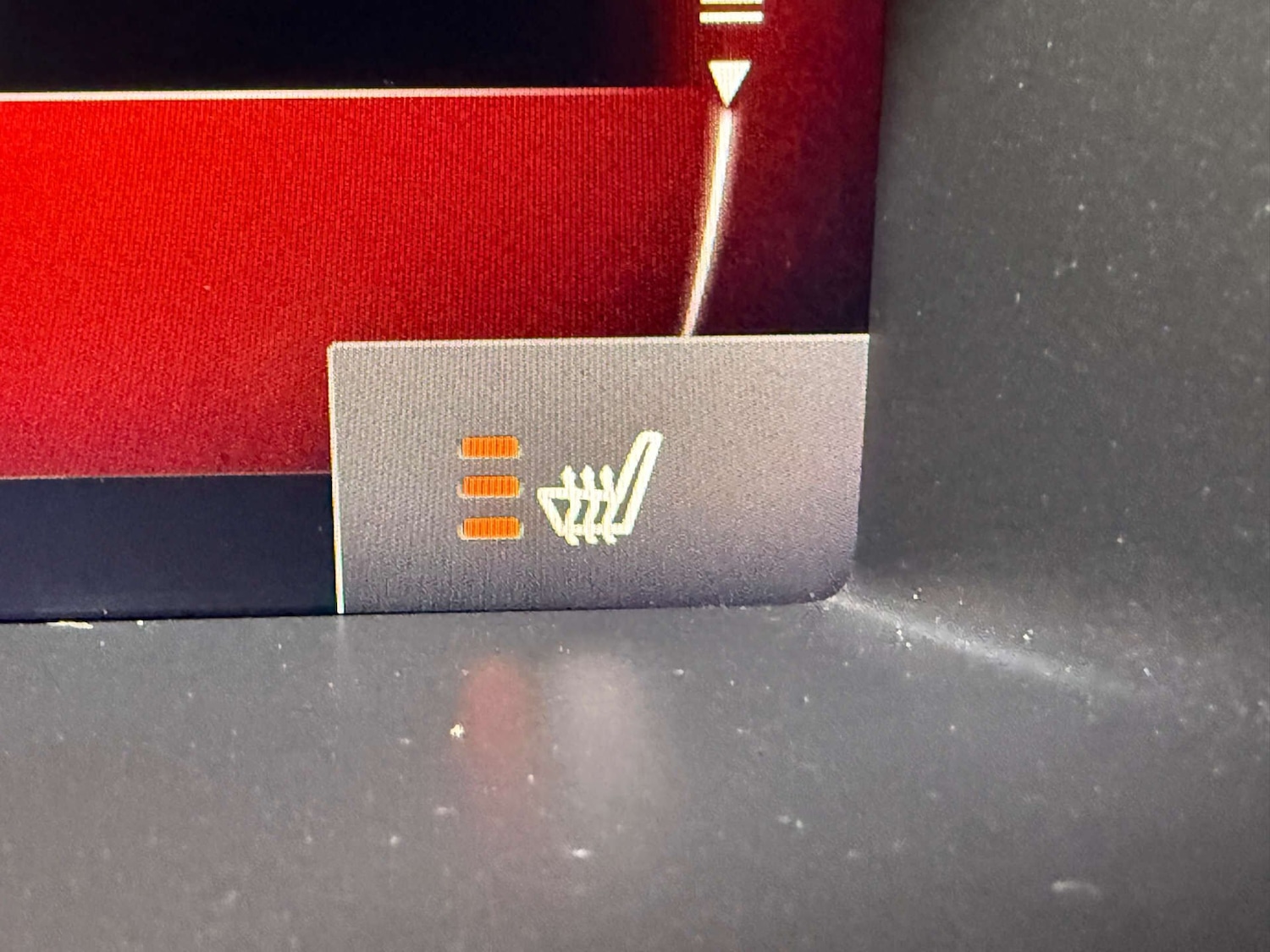 Used Volvo V40 2018 for sale - 76763304: Photo 23