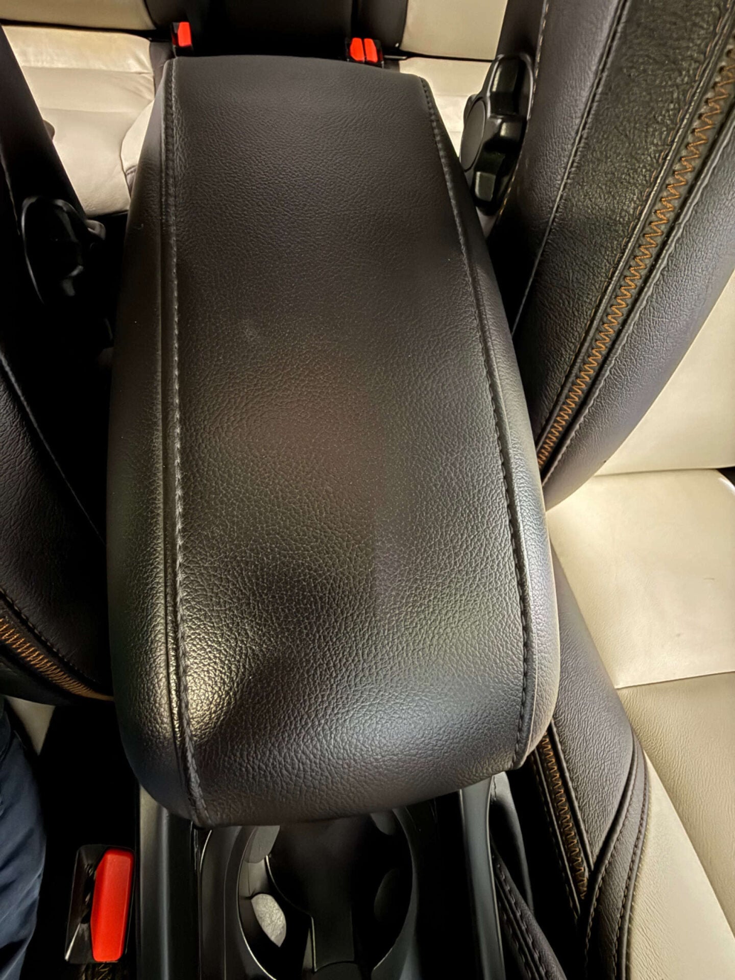 Used Volvo V40 2018 for sale - 76763304: Photo 29