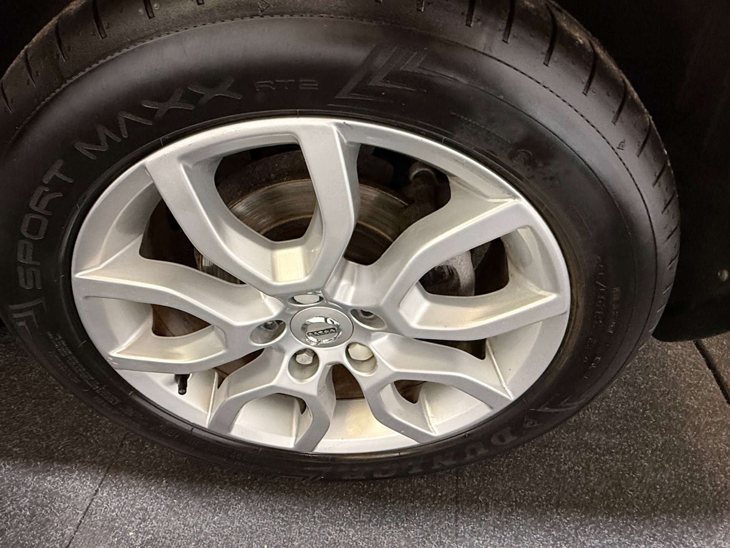 Used Volvo V40 2018 for sale - 76763304: Photo 44