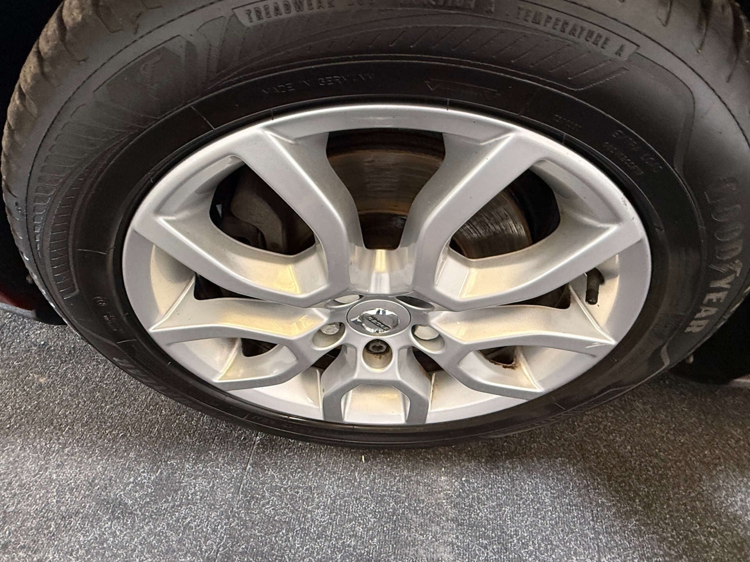 Used Volvo V40 2018 for sale - 76763304: Photo 53