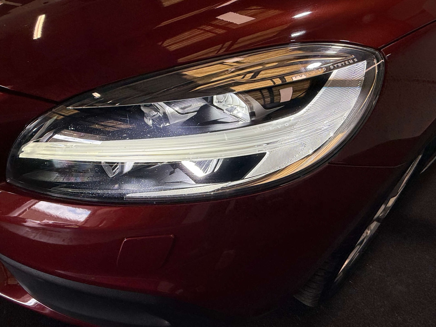 Used Volvo V40 2018 for sale - 77418449: Photo 48