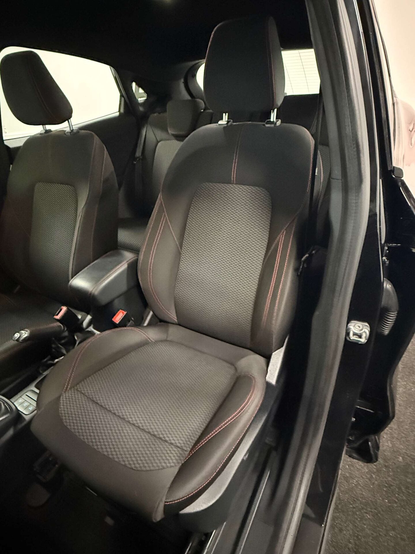 Used Ford Puma 2021 for sale - 77312921: Photo 37