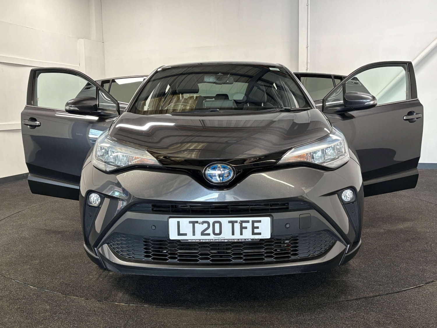 Used Toyota C-HR 2020 for sale - 76961673: Photo 36