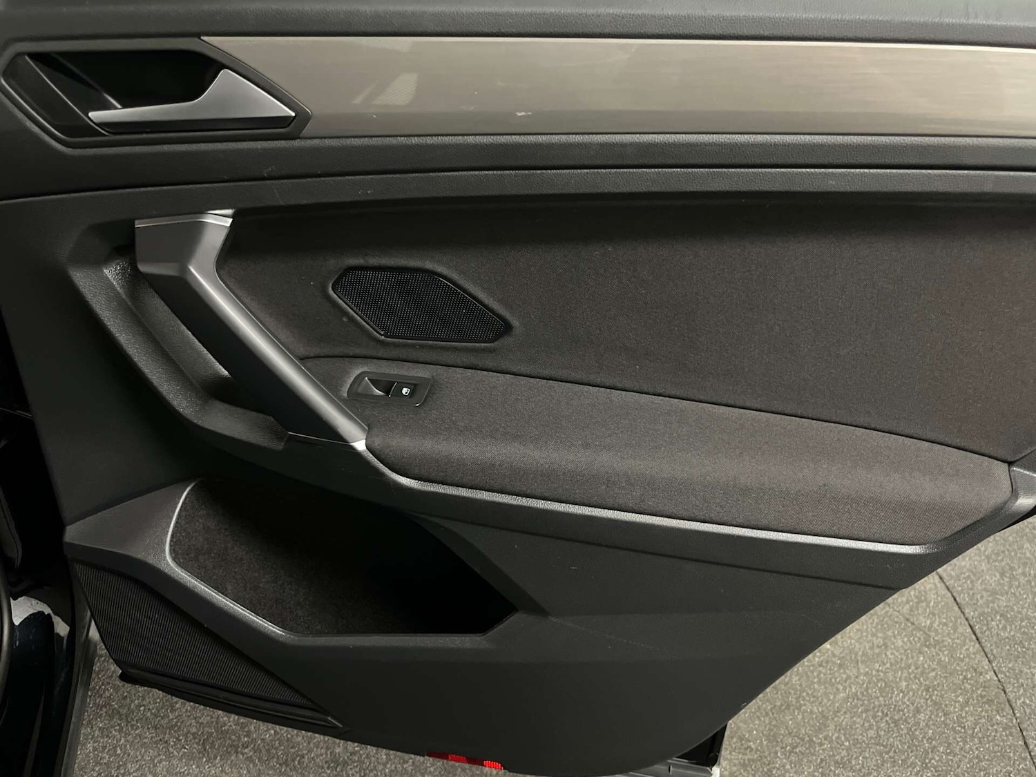 Used Volkswagen Tiguan 2019 for sale - 76413860: Photo 28