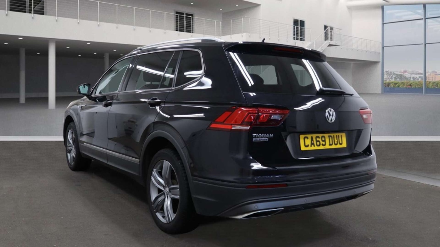 Used Volkswagen Tiguan Allspace 2019 for sale - 76413860: Photo 3