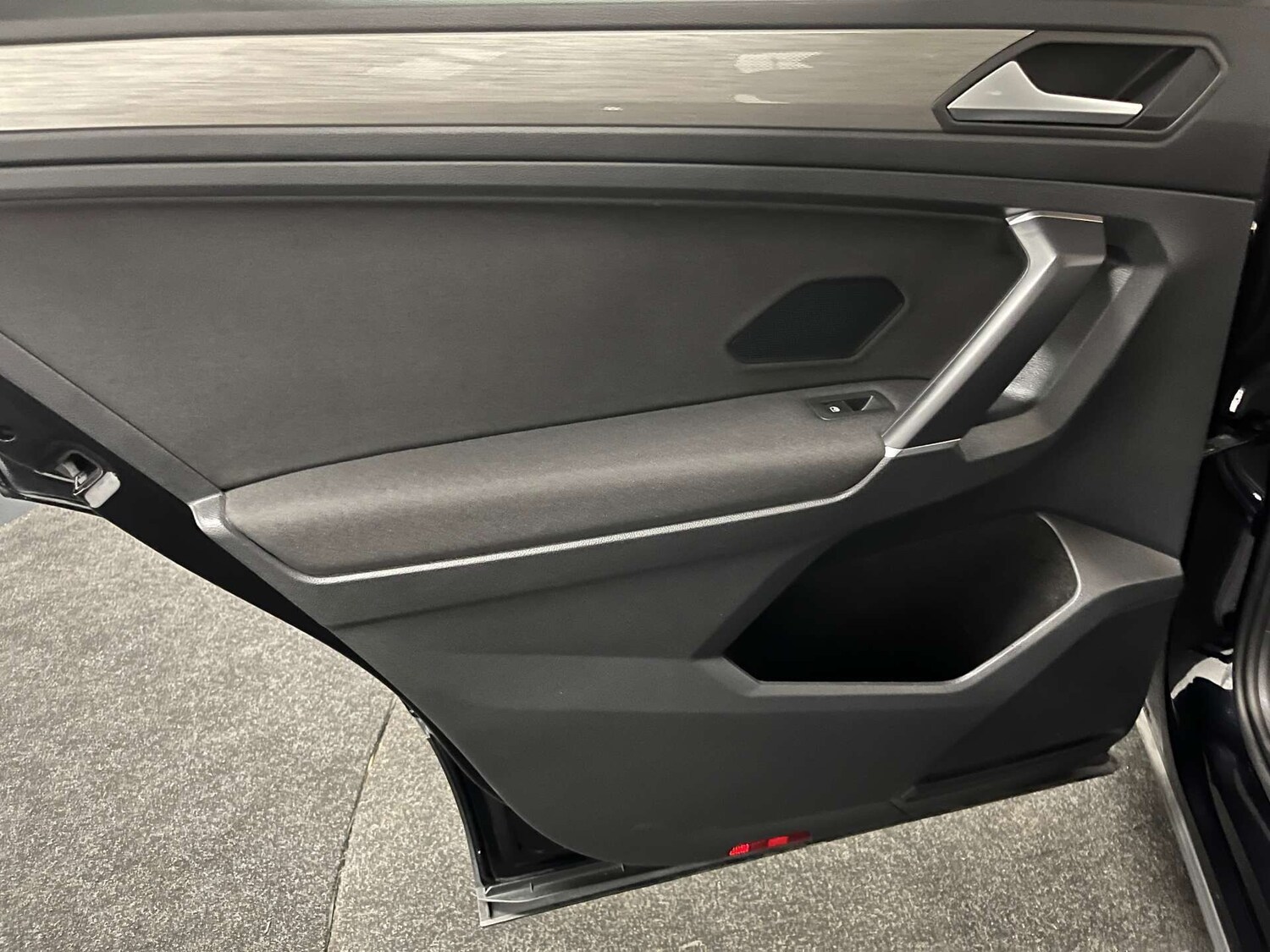 Used Volkswagen Tiguan 2019 for sale - 76413860: Photo 43