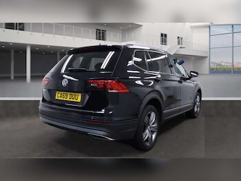 Used Volkswagen Tiguan Allspace 2019 for sale - 76413860: Photo