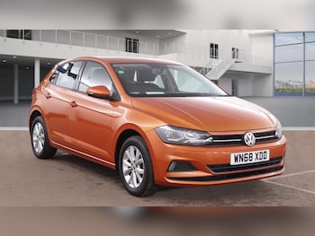 Used Volkswagen Polo 2018 for sale - 77776456: Photo