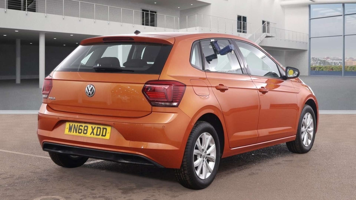 Used Volkswagen Polo 2018 for sale - 77776456: Photo 4
