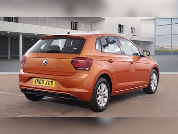 Used Volkswagen Polo 2018 for sale - 77776456: Photo