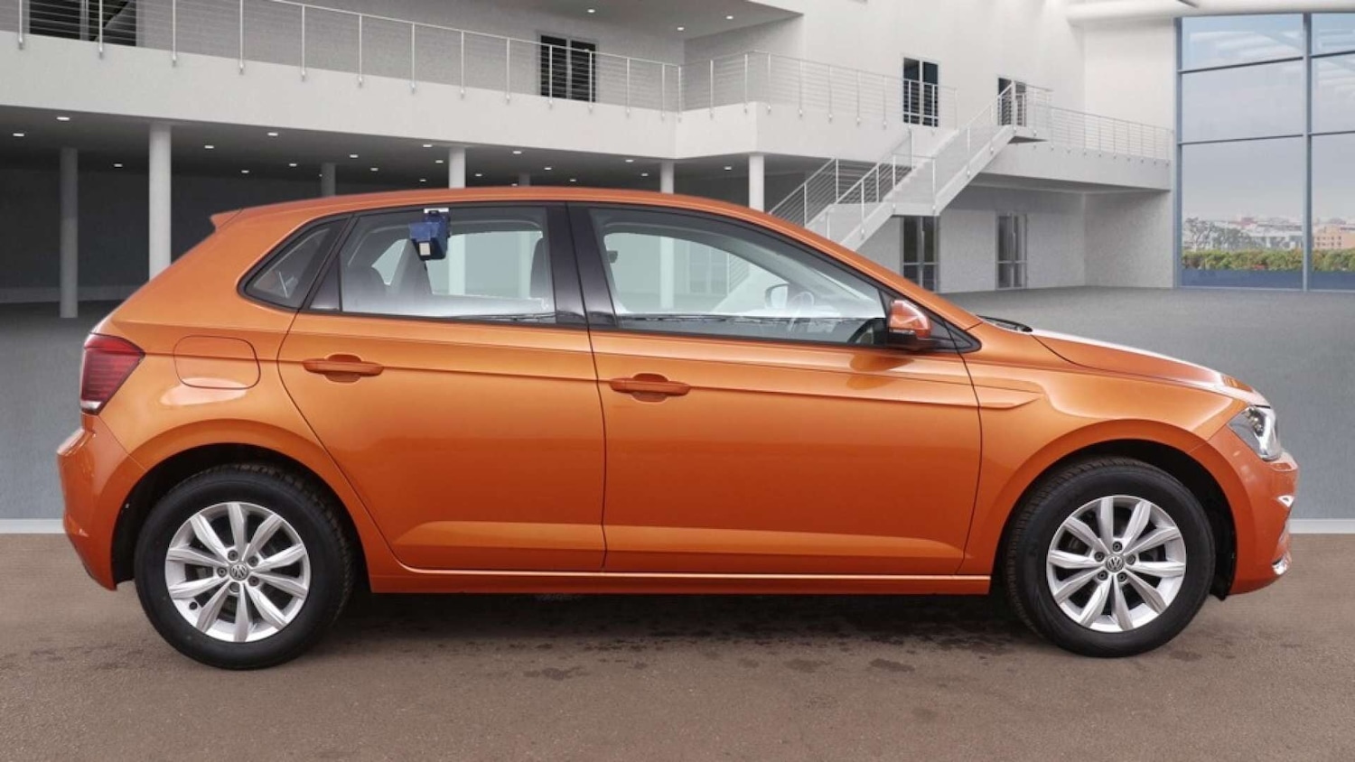 Used Volkswagen Polo 2018 for sale - 77776456: Photo 6