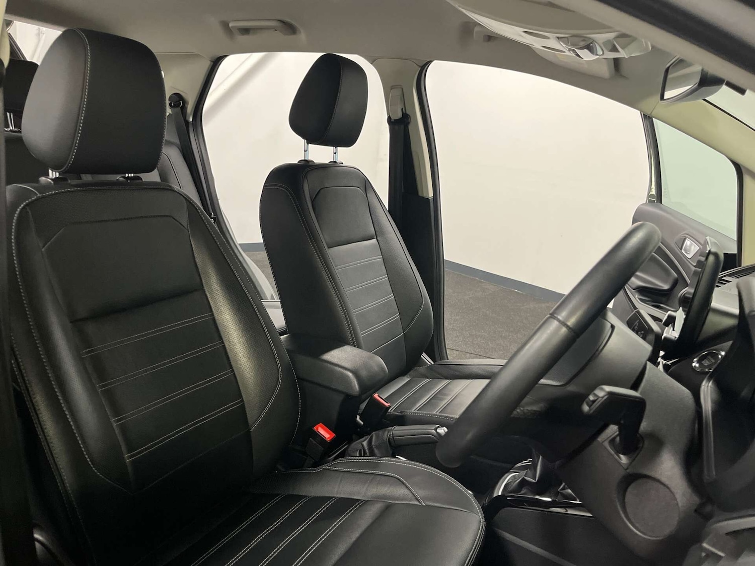 Used Ford Ecosport 2018 for sale - 76506074: Photo 15