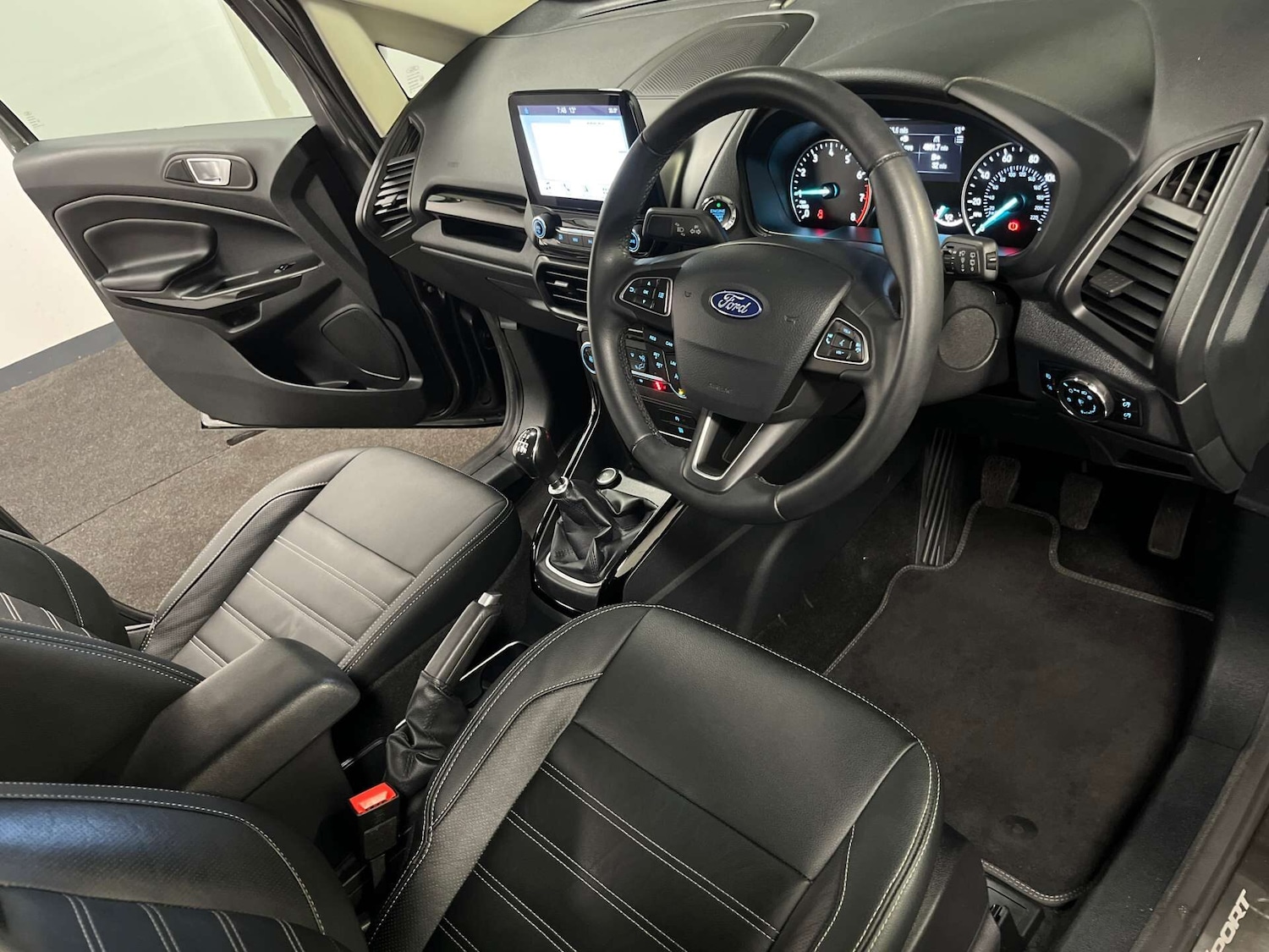 Used Ford Ecosport 2018 for sale - 76506074: Photo 16