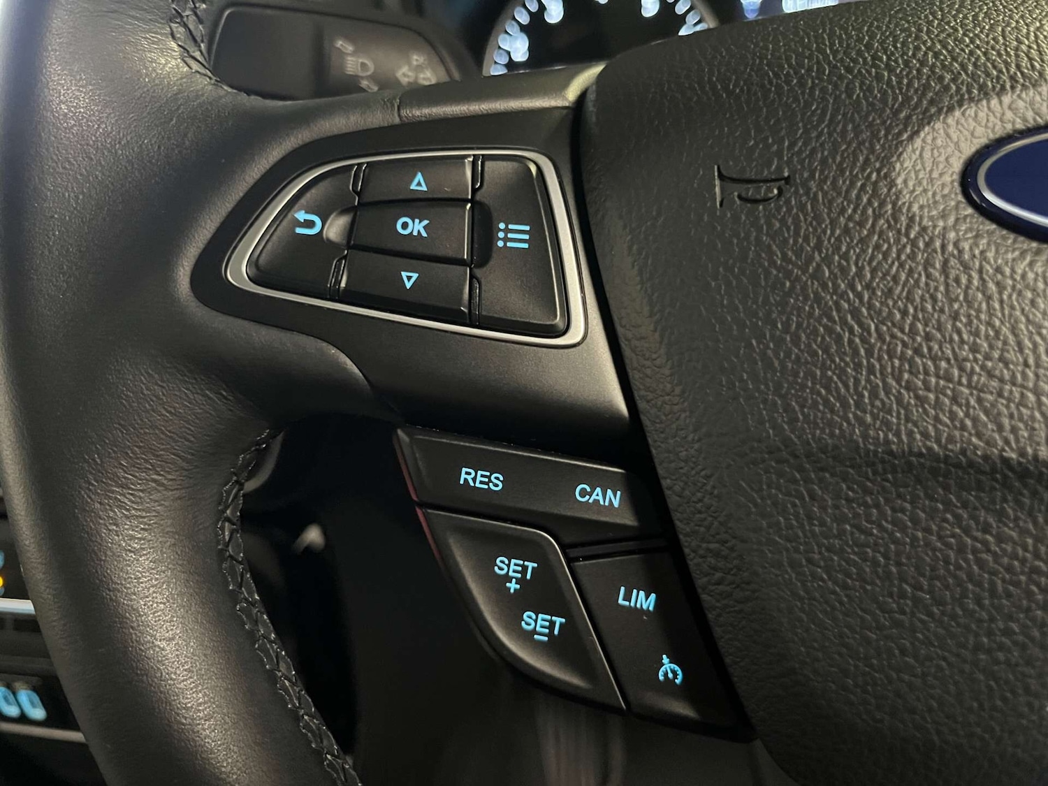 Used Ford Ecosport 2018 for sale - 76506074: Photo 18