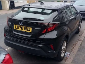 Used Toyota C-HR 2020 for sale - 76385609: Photo