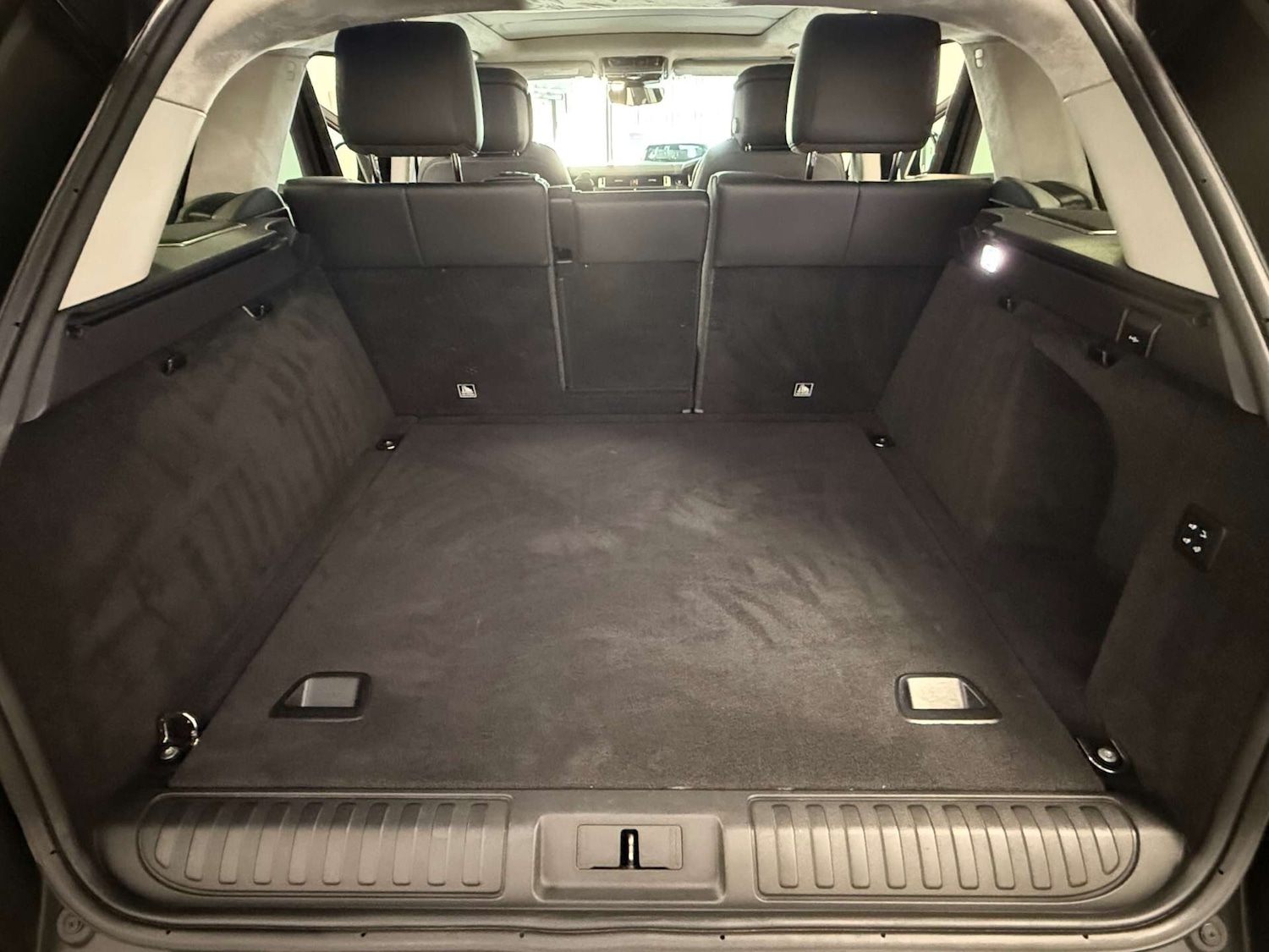 Used Land Rover Range Rover Sport 2018 for sale - 76638748: Photo 29