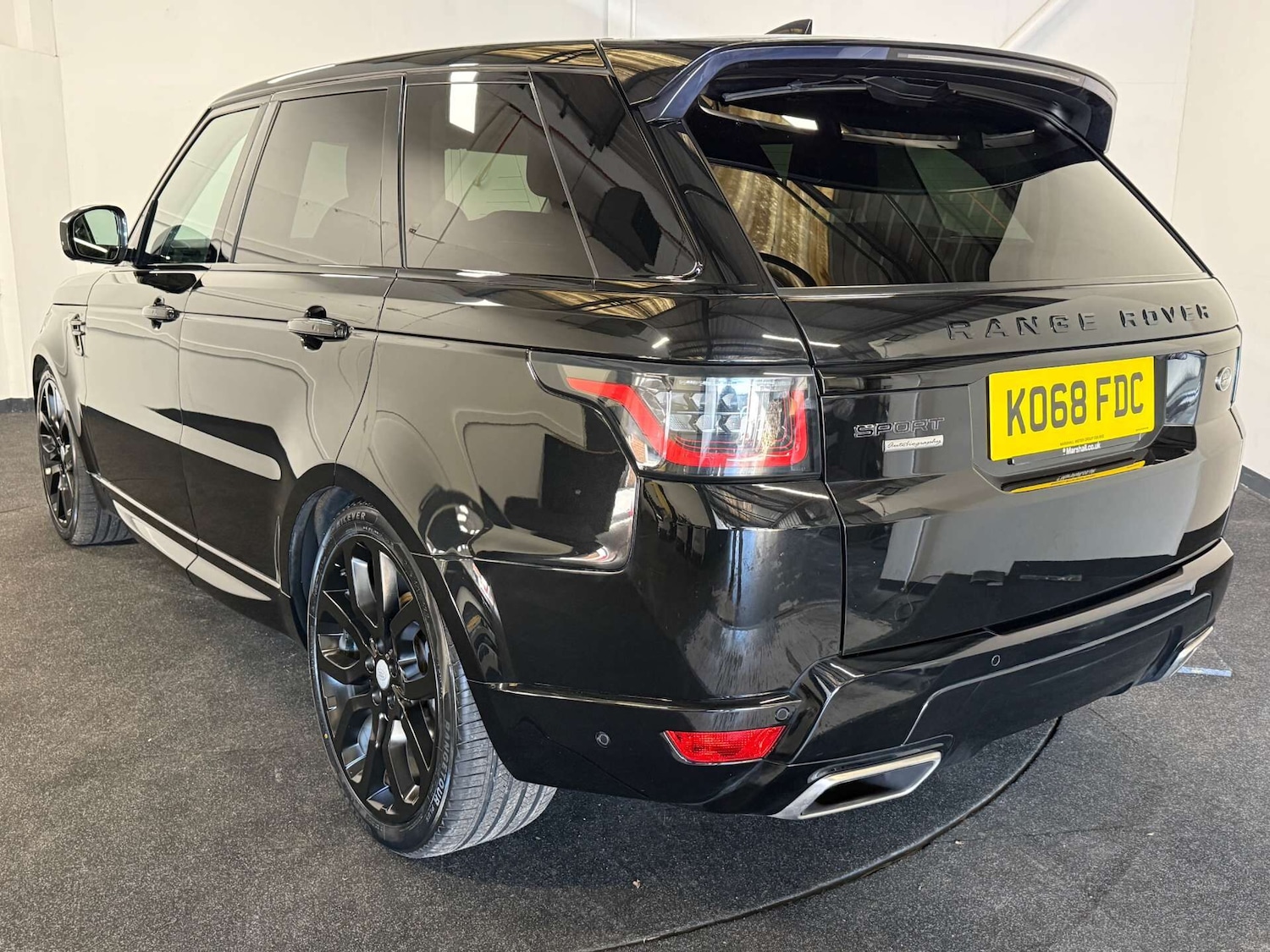Used Land Rover Range Rover Sport 2018 for sale - 76638748: Photo 3