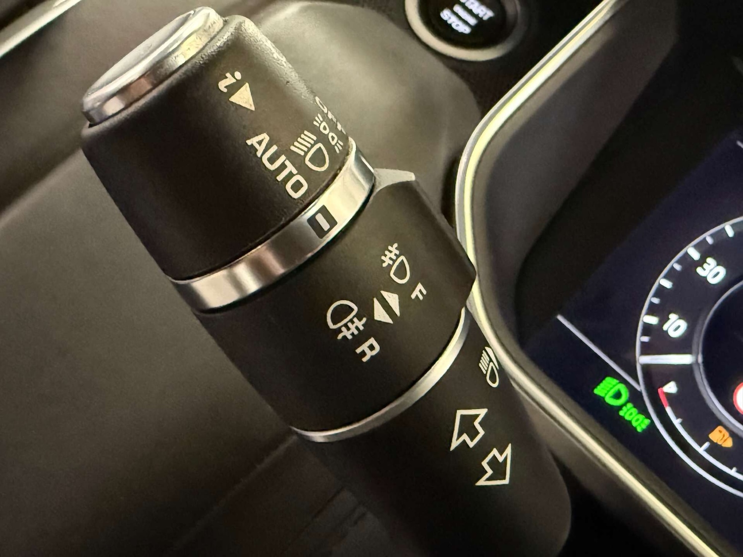 Used Land Rover Range Rover Sport 2018 for sale - 76638748: Photo 9