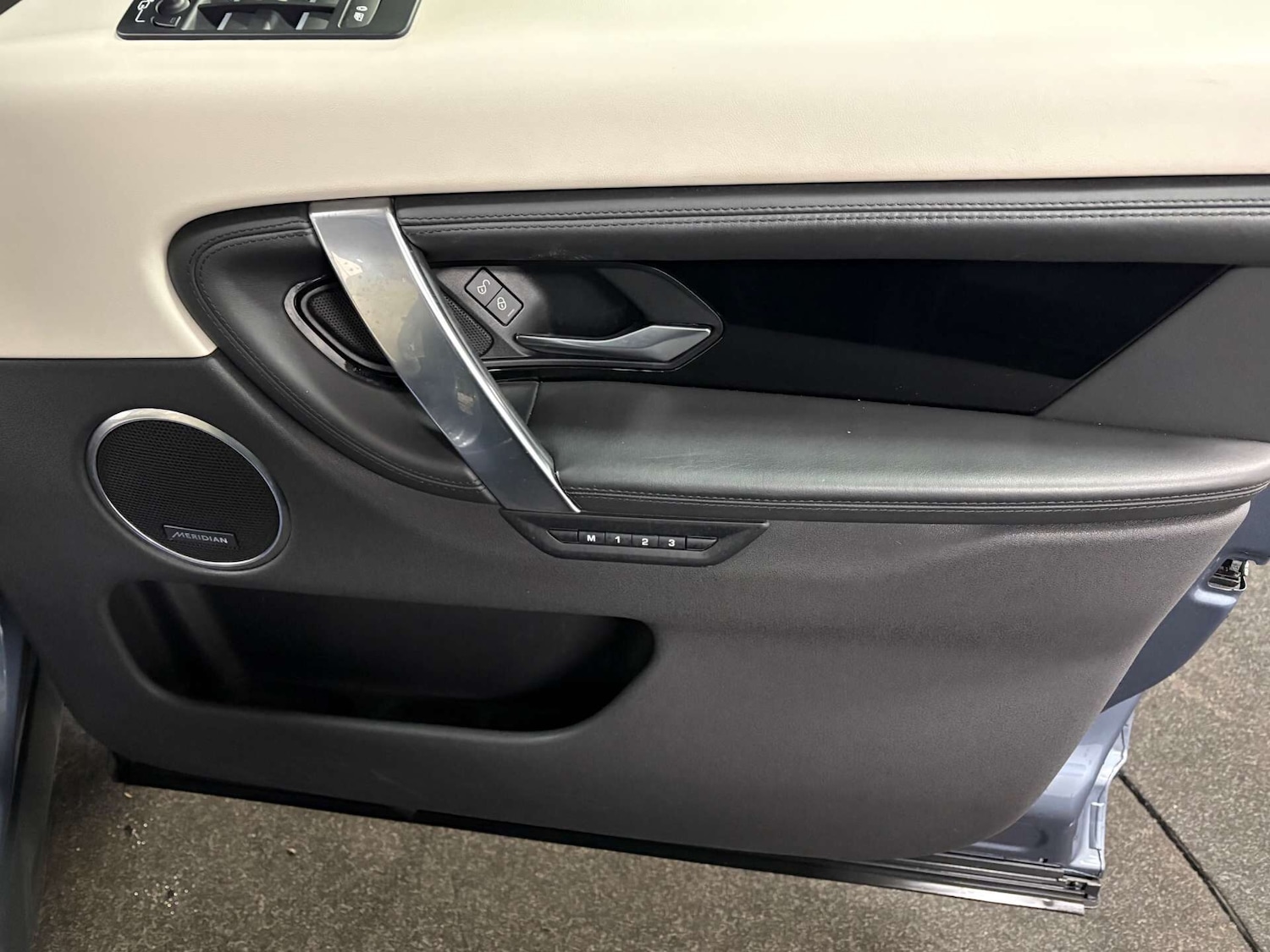 Used Land Rover Discovery Sport 2019 for sale - 78182658: Photo 10