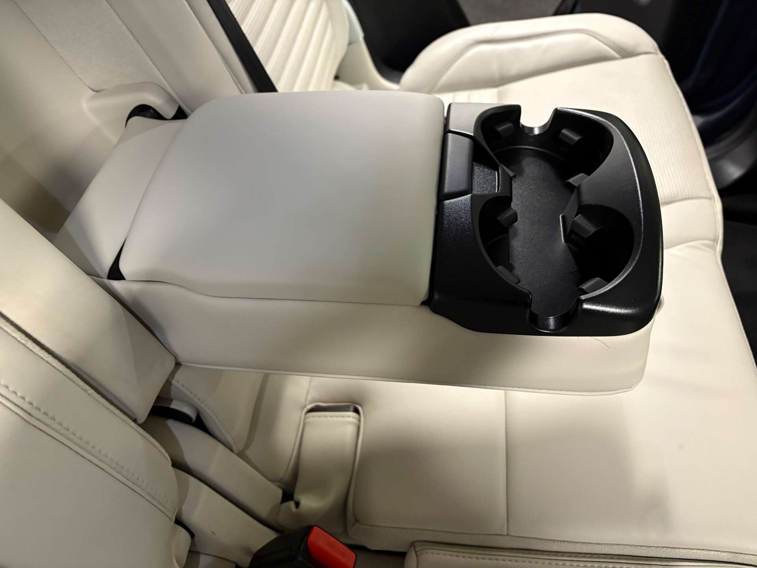 Used Land Rover Discovery Sport 2019 for sale - 78182658: Photo 34