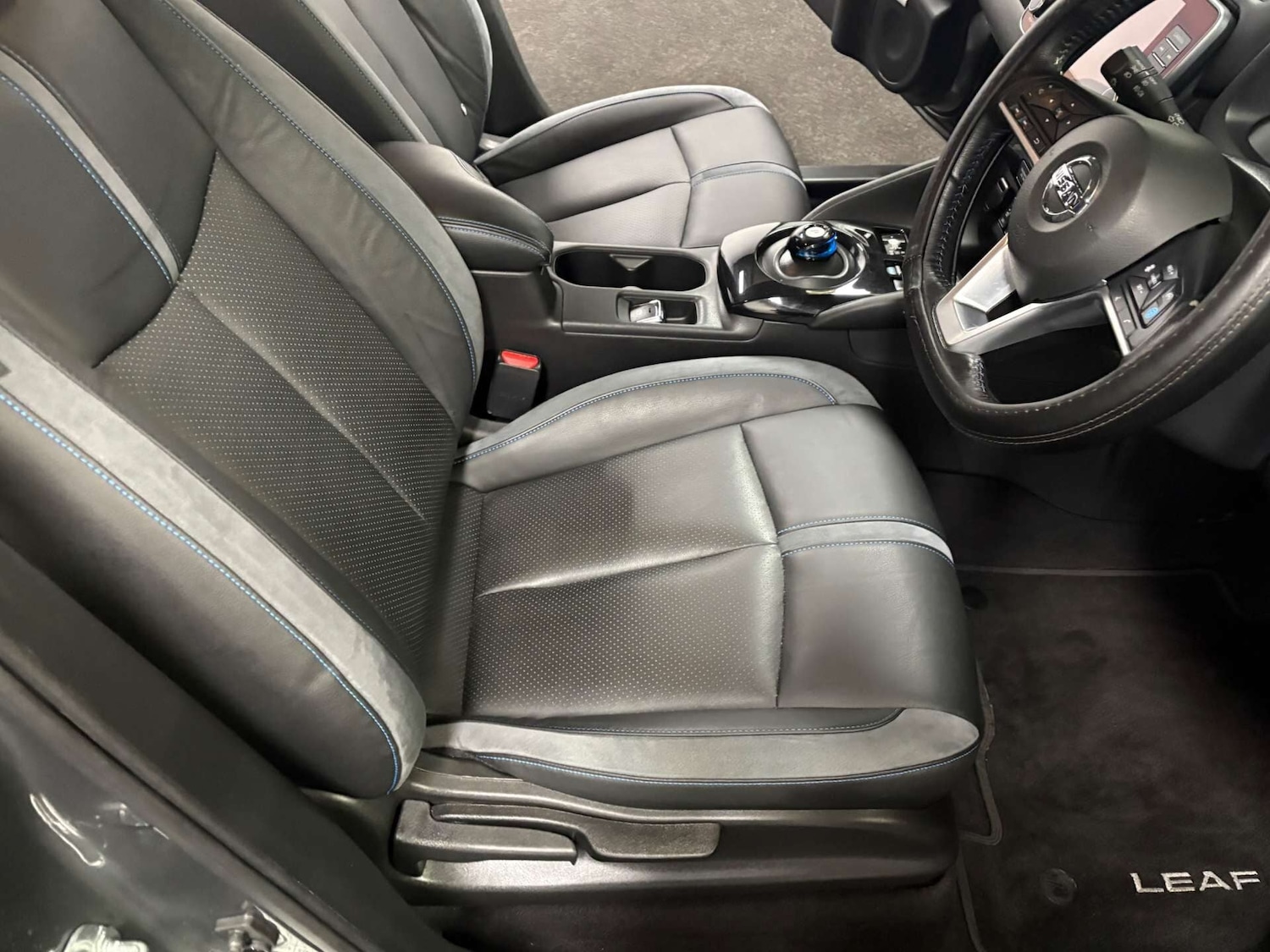 Used Nissan Leaf 2021 for sale - 78125041: Photo 17