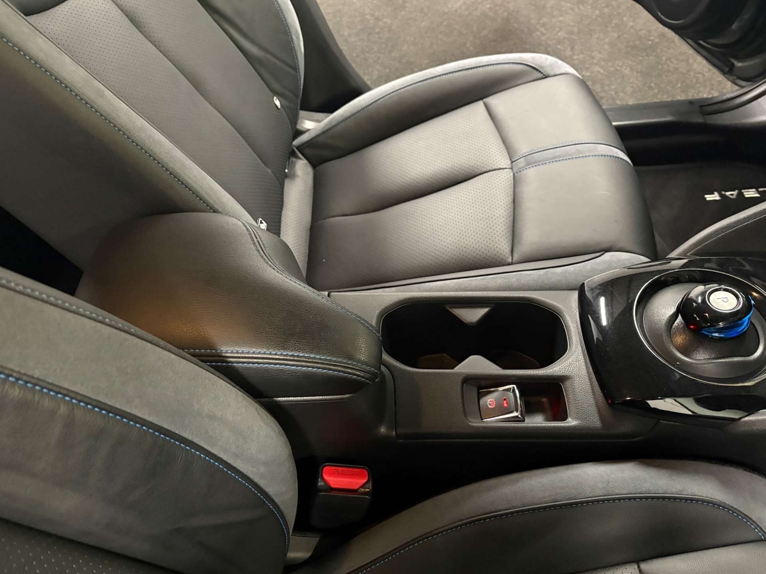 Used Nissan Leaf 2021 for sale - 78125041: Photo 32