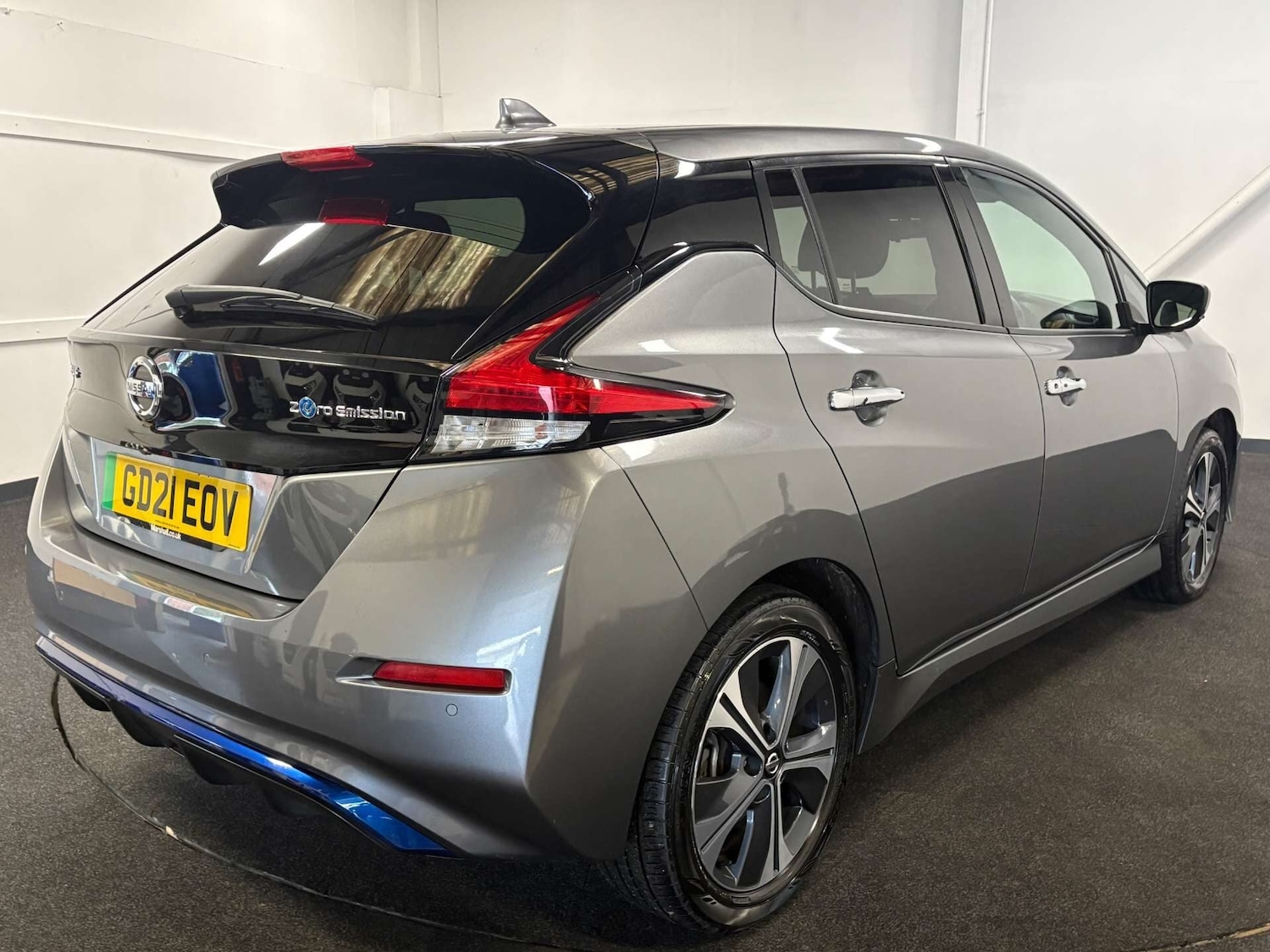 Used Nissan Leaf 2021 for sale - 78125041: Photo 6