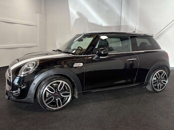 Used MINI Hatch 2019 for sale - 77445875: Photo